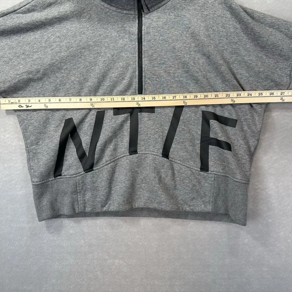 Nike Women’s  XL‎ Gray 1/2 Zip Fleece Pullover Track & Field Athlete Cropped